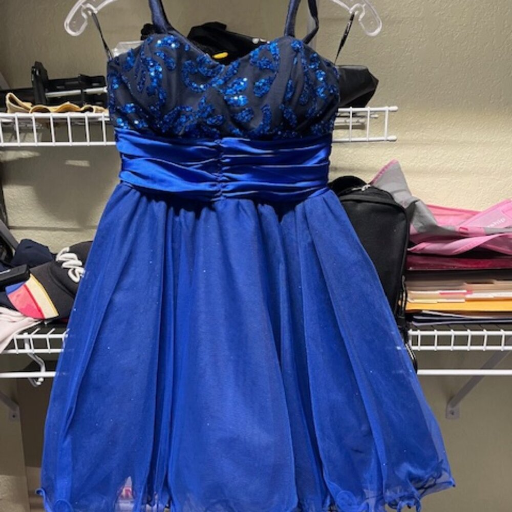 Blue cocktail formal evening prom dress